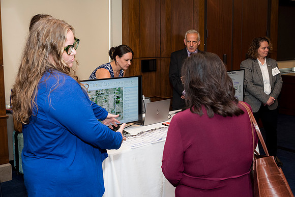 0060__9-17-26_Next-Generation-9-1-1-Insitute-Tech-Showcase-Event-Photojournalism-DC-Photographer