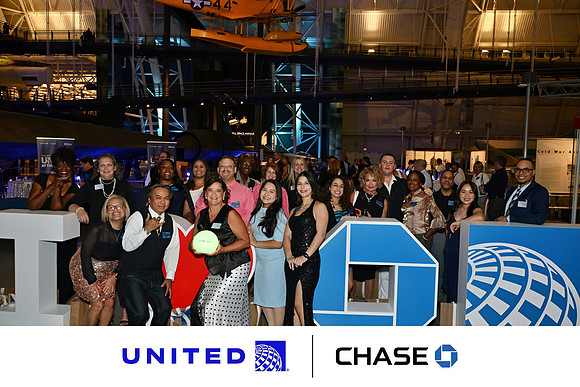 1930_9-22-26 JPMorgan-Chase-United-Attendent-Appreciation-Event-Udvar-Air-Space-Virginia_Event-Photojournalism-Photographer