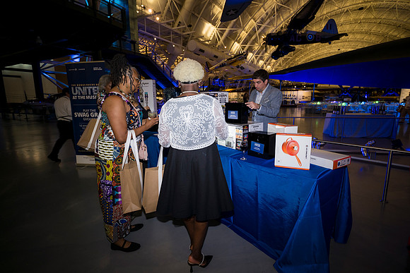 0527_9-22-26 JPMorgan-Chase-United-Attendent-Appreciation-Event-Udvar-Air-Space-Virginia_Event-Photojournalism-Photographer