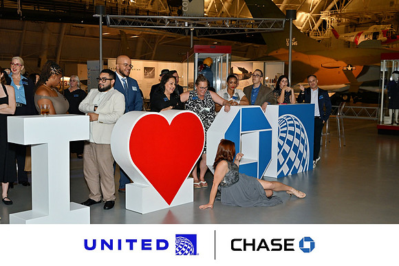1882_9-22-26 JPMorgan-Chase-United-Attendent-Appreciation-Event-Udvar-Air-Space-Virginia_Event-Photojournalism-Photographer