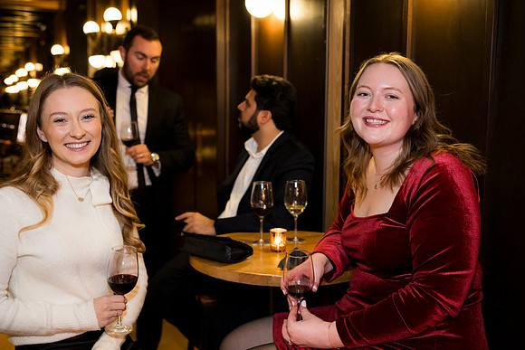 0117__12-13-24_Bain-Company-Holiday-Party-District-Winery-EventPhotojournalism-photography