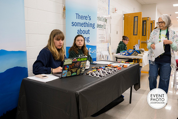 0137__10-10-26_Girl Scout Nation's Capital_Fall Kickoff Event-Event-Photojournalism-Maryland-photographers