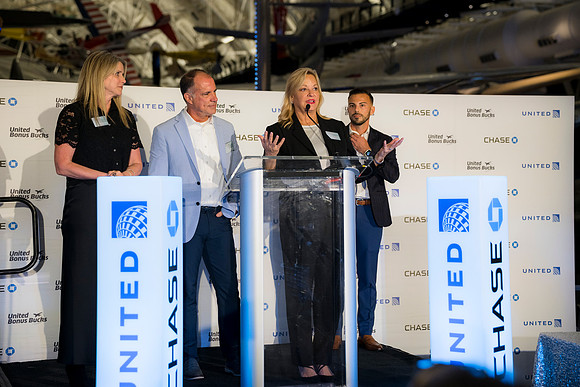 0890_9-22-26 JPMorgan-Chase-United-Attendent-Appreciation-Event-Udvar-Air-Space-Virginia_Event-Photojournalism-Photographer