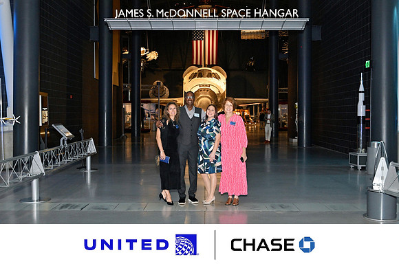 1859_9-22-26 JPMorgan-Chase-United-Attendent-Appreciation-Event-Udvar-Air-Space-Virginia_Event-Photojournalism-Photographer