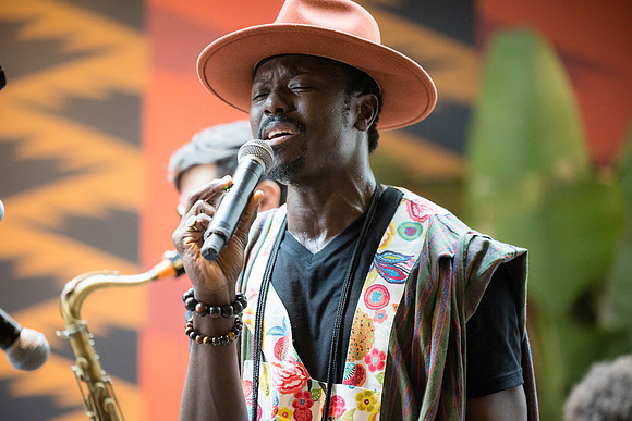 0279H_3-29-25_Smithsonian-Museum-of-African-Art-Cheikh-Ibra-Fam-Concert-Event-Photojournalism