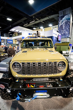 0352_10-12-26_Plasan-AUSA-Car-Unveiling-Convention-Center-DC-Event-Photojournalism-Washington,DC