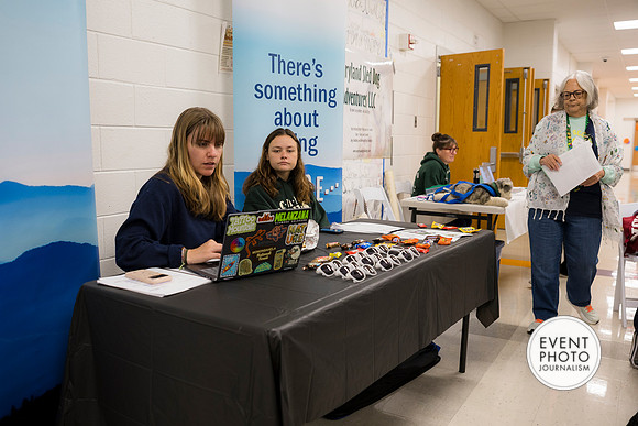 0136__10-10-26_Girl Scout Nation's Capital_Fall Kickoff Event-Event-Photojournalism-Maryland-photographers