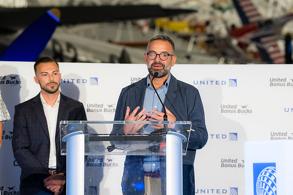 0985_9-22-26 JPMorgan-Chase-United-Attendent-Appreciation-Event-Udvar-Air-Space-Virginia_Event-Photojournalism-Photographer