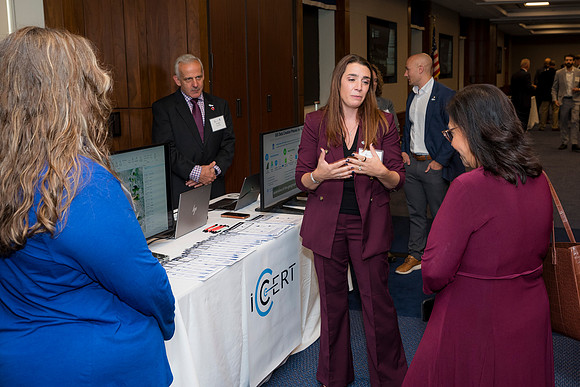 0059__9-17-26_Next-Generation-9-1-1-Insitute-Tech-Showcase-Event-Photojournalism-DC-Photographer