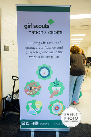 0082__10-10-26_Girl Scout Nation's Capital_Fall Kickoff Event-Event-Photojournalism-Maryland-photographers