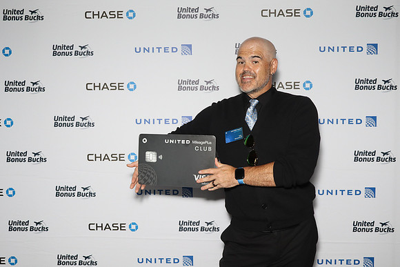 2153_9-22-26 JPMorgan-Chase-United-Attendent-Appreciation-Event-Udvar-Air-Space-Virginia_Event-Photojournalism-Photographer