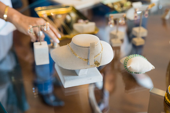 0033__10-16-26_OLIVELA-Trunk-Show-Rosewood-Hotel-Washington-DC-Event-Photojournalism-Photographer