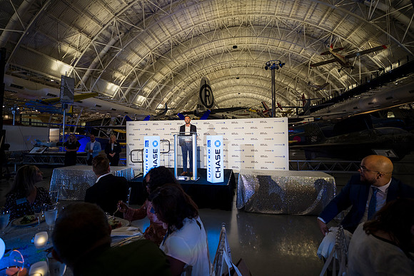 0857_9-22-26 JPMorgan-Chase-United-Attendent-Appreciation-Event-Udvar-Air-Space-Virginia_Event-Photojournalism-Photographer