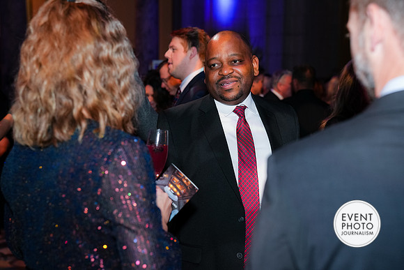 0347__12-8-22_Venture-Global-Holiday-Party-National-Museum-of-Natural-History-Washington-DC-EventPhotojournalism-event-photographers