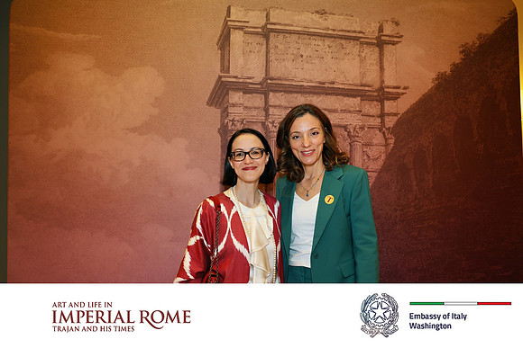0017__9-25-26_Embassy-of-Italy's-Exhibition-Opening-Washington-DC-Event-Photojournalism-Photographer