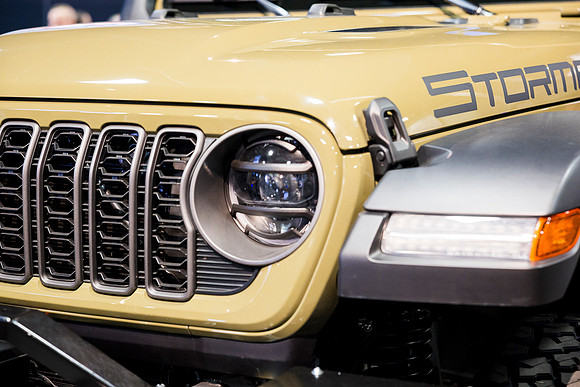0101_10-12-26_Plasan-AUSA-Car-Unveiling-Convention-Center-DC-Event-Photojournalism-Washington,DC