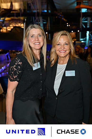 1922_9-22-26 JPMorgan-Chase-United-Attendent-Appreciation-Event-Udvar-Air-Space-Virginia_Event-Photojournalism-Photographer