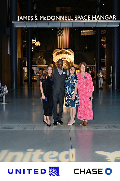 1861_9-22-26 JPMorgan-Chase-United-Attendent-Appreciation-Event-Udvar-Air-Space-Virginia_Event-Photojournalism-Photographer