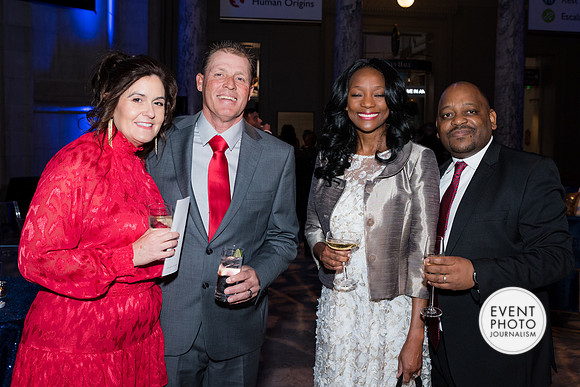 0198__12-8-22_Venture-Global-Holiday-Party-National-Museum-of-Natural-History-Washington-DC-EventPhotojournalism-event-photographers