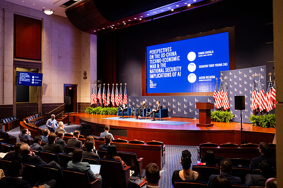 0191_5-1-24_HILL-and-Valley-US-Capitol-Eventphotojournalism-event-Photographers