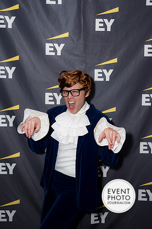 0389__2-1-25_Ernst-Young-LLP-Spy-Museum-Washington-DC-event-photographers-Event-Photo-journalism