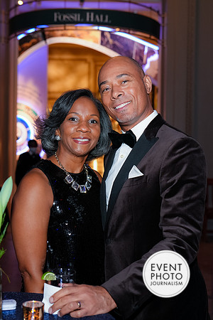 0265__12-8-22_Venture-Global-Holiday-Party-National-Museum-of-Natural-History-Washington-DC-EventPhotojournalism-event-photographers