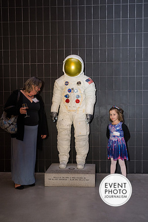 0480_11-19-22__The-Joyce-Agency-40th-Anniversary-Celebration-EventPhotojournalism-event-photographers-Udvar-Hazy-Air-Space-Virginia