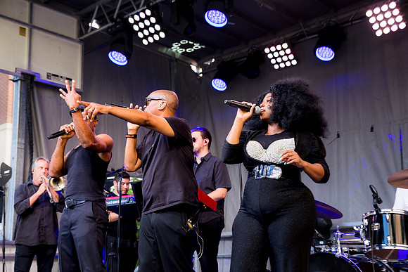 0267__8-22-25_Access-DMC_Fleet-Street-Block-Party-National-Harbor-Maryland-Event-Photojournalism-event-photography
