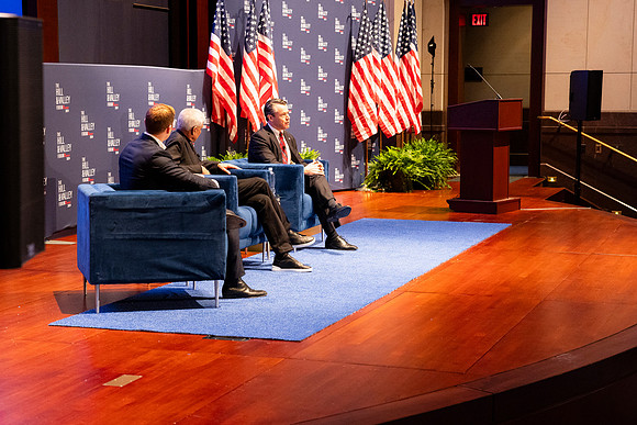 0208_5-1-24_HILL-and-Valley-US-Capitol-Eventphotojournalism-event-Photographers