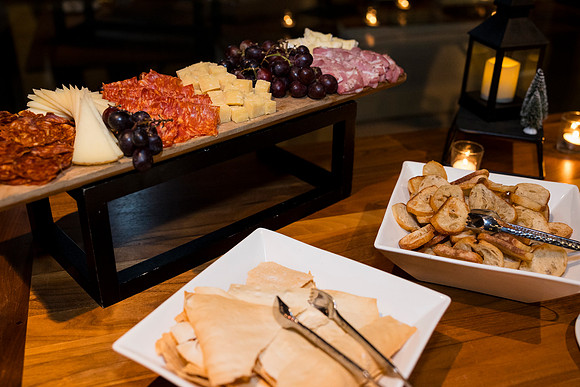 0021__12-13-24_Bain-Company-Holiday-Party-District-Winery-EventPhotojournalism-photography