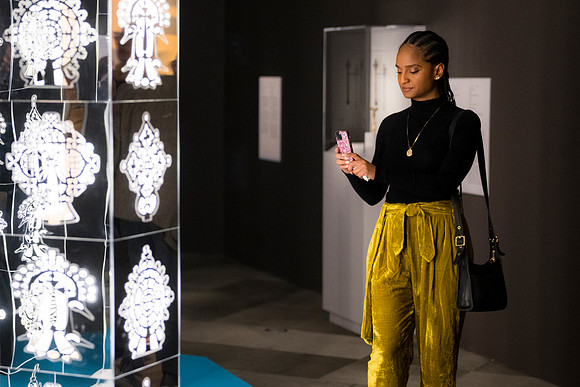 0039__12-13-24_Smithsonian-National-Museum-of-African-Art-Makonnen-Exhibit-EventPhotojournalism-photographers