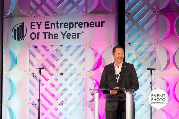 0414__6-20-24_Ernst-Young-LLP-Entrepreneur-of-The-Year-Award-Spy-Museum-Washington-DC-EventPhotojournalism-event-photographers