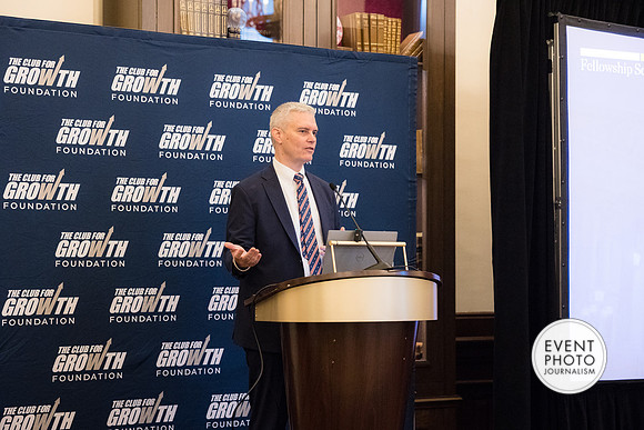 0210_9-23-23_Club-For-Growth_ 2023-September-Seminars-Waldorf-Astoria-DC-EventPhotojournalism-photographers