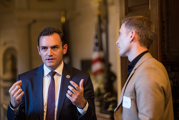 0124__9-21-22__Global-Talk-With-Jacob-Helberg-Anderson-House-Washington-DC-Event-Photojournalism-event-photography