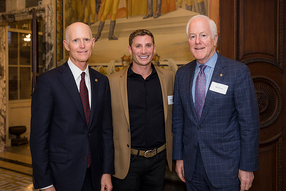 0155__9-21-22__Global-Talk-With-Jacob-Helberg-Anderson-House-Washington-DC-Event-Photojournalism-event-photography