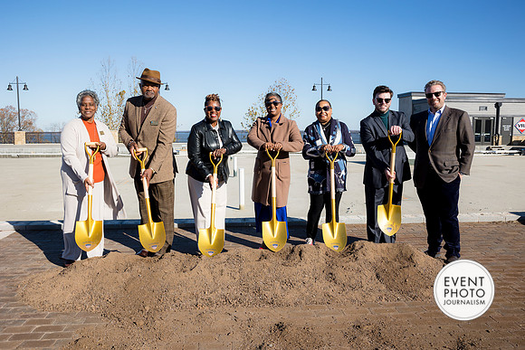 0384__11-16-24_Biddle-Real-Estate-Ventures-Groundbreaking-VRE-Potomac-Shores-Dumfries-Virginia-Virginia-EventPhotojournalism-Event-Photographerss
