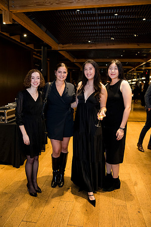 0105__12-13-24_Bain-Company-Holiday-Party-District-Winery-EventPhotojournalism-photography