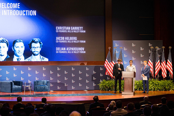 155__4-30-25_Hill-Valley-Forum-Event-Capitol-Building-Union-Station-Event-Photojournalism-photographer
