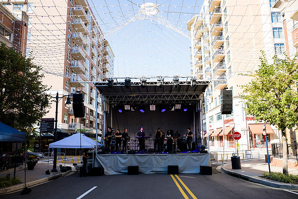 0198__8-22-25_Access-DMC_Fleet-Street-Block-Party-National-Harbor-Maryland-Event-Photojournalism-event-photography