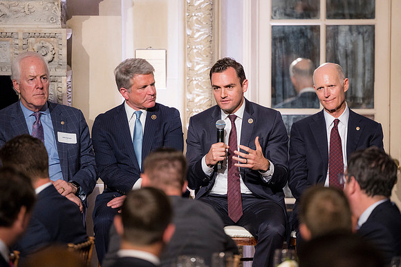 0318__9-21-22__Global-Talk-With-Jacob-Helberg-Anderson-House-Washington-DC-Event-Photojournalism-event-photography