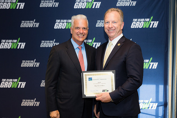 006__7-9-24_Club-For-Growth-Awards-Event-Capitol-Hill-Club-EventPhotojournalism-DC-Event-Photographers