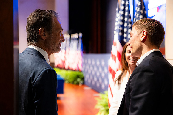 0080_5-1-24_HILL-and-Valley-US-Capitol-Eventphotojournalism-event-Photographers