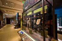0018__12-8-22_Venture-Global-Holiday-Party-National-Museum-of-Natural-History-Washington-DC-EventPhotojournalism-event-photographers