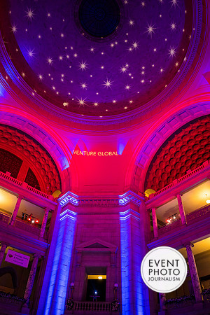 0074__12-8-22_Venture-Global-Holiday-Party-National-Museum-of-Natural-History-Washington-DC-EventPhotojournalism-event-photographers