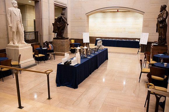 0011_5-1-24_HILL-and-Valley-US-Capitol-Eventphotojournalism-event-Photographers