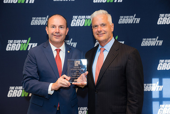 086__7-9-24_Club-For-Growth-Awards-Event-Capitol-Hill-Club-EventPhotojournalism-DC-Event-Photographers