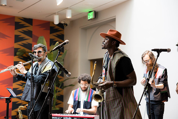 0189H_3-29-25_Smithsonian-Museum-of-African-Art-Cheikh-Ibra-Fam-Concert-Event-Photojournalism
