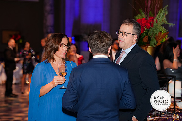 0275__12-8-22_Venture-Global-Holiday-Party-National-Museum-of-Natural-History-Washington-DC-EventPhotojournalism-event-photographers