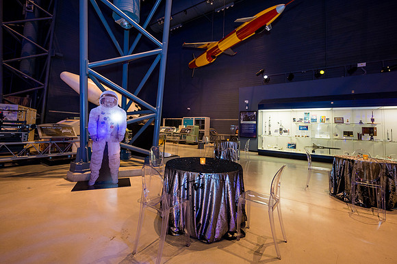 0022__12-3-22__Event_Verisign-Holiday-Party-Udvar-Hazy-Center-EventPhotojournalism-event-photographers-Virginia