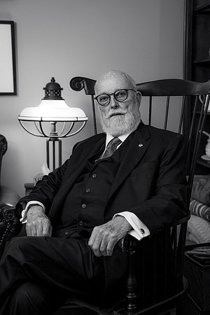 0204__11-9-24_Richard-Geissler-Portrait